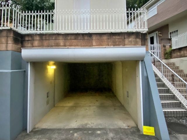 鈴木駐車場