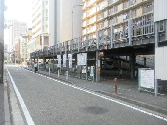 ステーション横浜山下町B駐車場